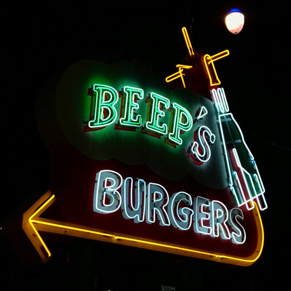 Снимок сделан в Beep&#39;s Burgers пользователем Solario 2/13/2020