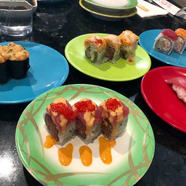 Photo prise au Sushi Zone par Todd M. le2/7/2019