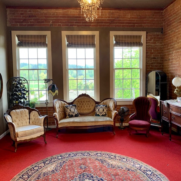 Hollywood School House Tourist District Woodinville, WA