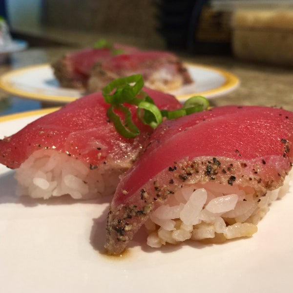 Photo prise au Sushi Zone par Todd M. le8/28/2019