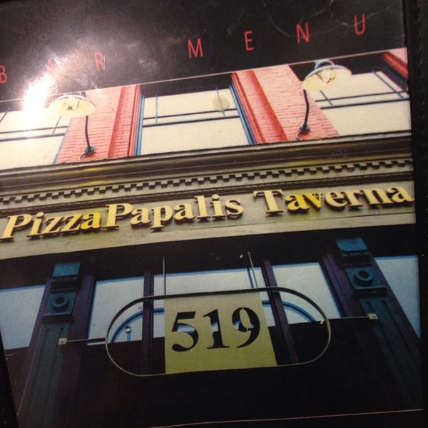 Foto diambil di Pizza Papalis oleh Fatima pada 4/24/2014