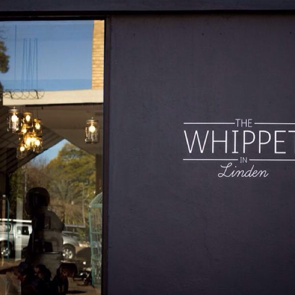 Foto tirada no(a) The Whippet In Linden por Divan B. em 9/20/2014