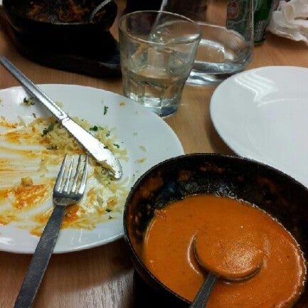 The chicken tikka masala karahi tasted like cheese. Odd. Ok overall, not the best in London.