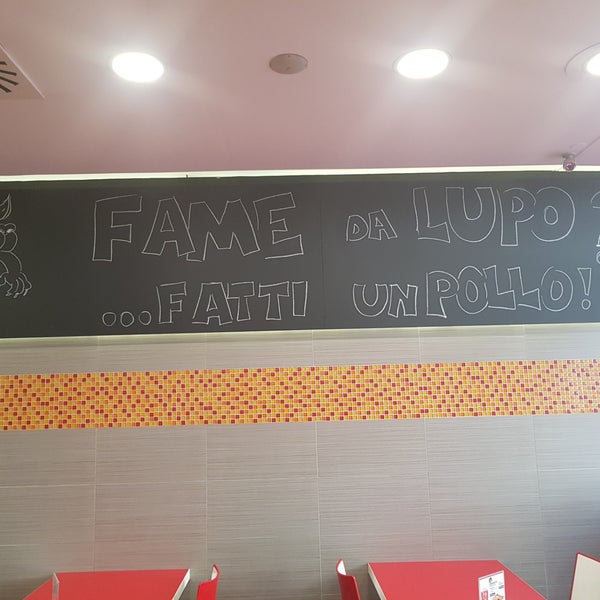 Лучшие курочки привет. Курица слоганы. Привет петушок. Привет курица. Albaik.