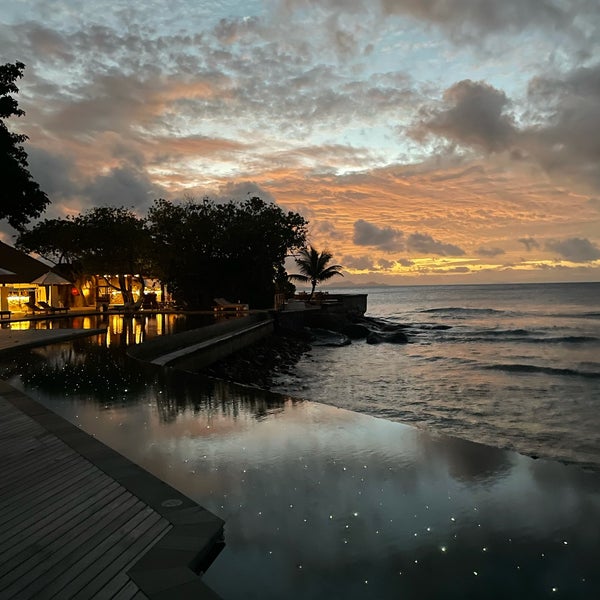 Six senses Zil Pasyon
