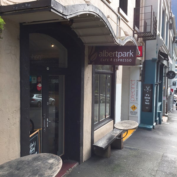 Albert Park Cafe Espresso Coffee Shop in Auckland