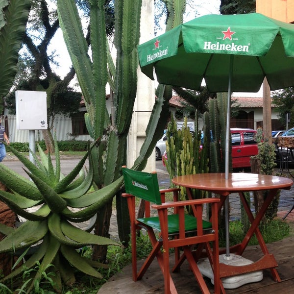 Foto scattata a Totopos Gastronomia Mexicana da Nana M. il 6/28/2013