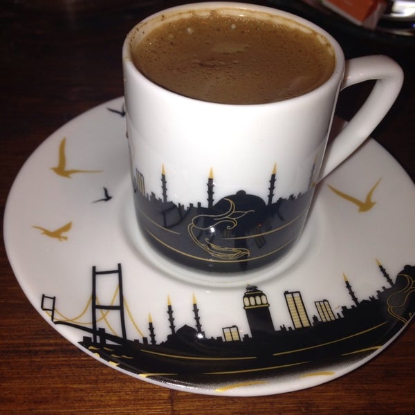 Foto tirada no(a) Xtanbul Cafe por Hazal Ş. em 9/4/2013