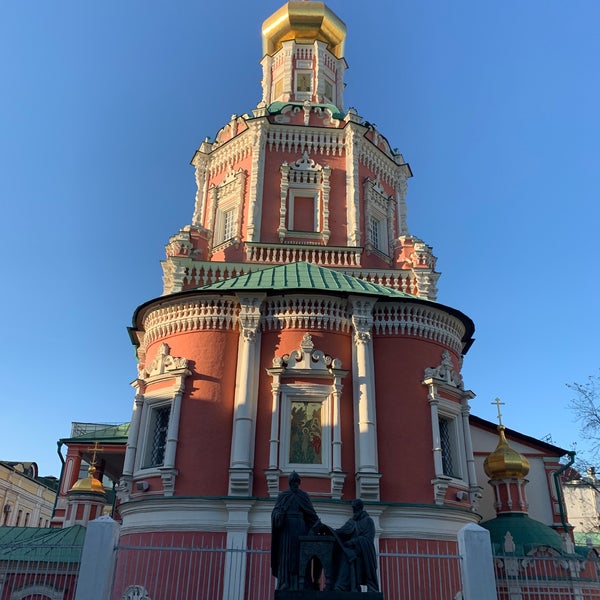Храм в старых панех. Церковь космы и дамиана в старых панех. храм космы и дамиана в старых панех. церковь в старопанском. церковь косьмы и дамиана в старых панех.