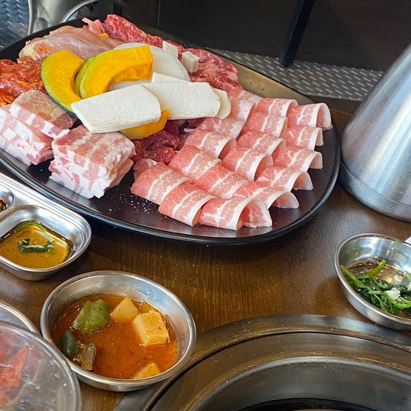 Daebak korean bbq top