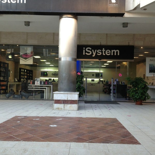 iSystem Electronics Store in Amman