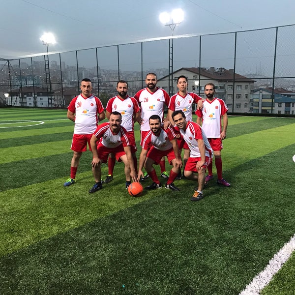 urankent halisaha yenimahalle de futbol stadyumu