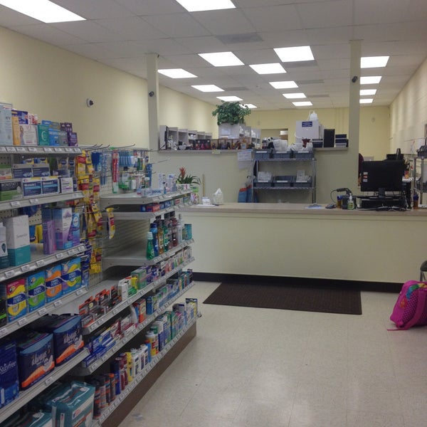 Reed's Pharmacy Berryville, VA