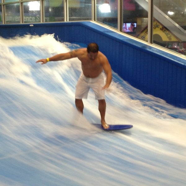 Photo taken at Surf Style by Adriana A. on 1/19/2013