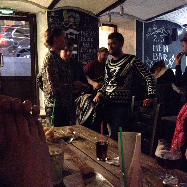 Photo taken at 2,5 men bar by Сонита 🍬 on 4/10/2015