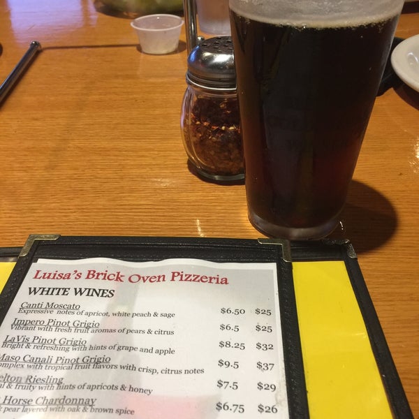 Luisa's Brick Oven Pizzeria Pizzería en Charlotte