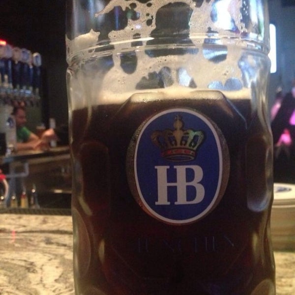 7/18/2014 tarihinde J B.ziyaretçi tarafından Bar Munich'de çekilen fotoğraf