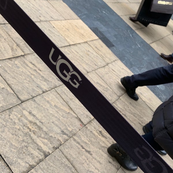 roermond outlet ugg