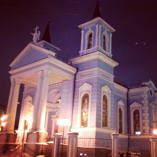 Католический храм сургут