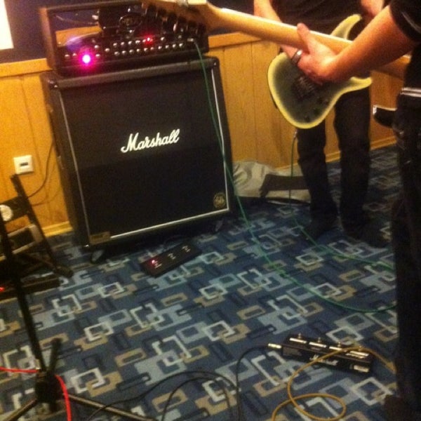 Play rock точка com. гитара и книги. Play rock точка 3. плей рок. Play rock play rock.