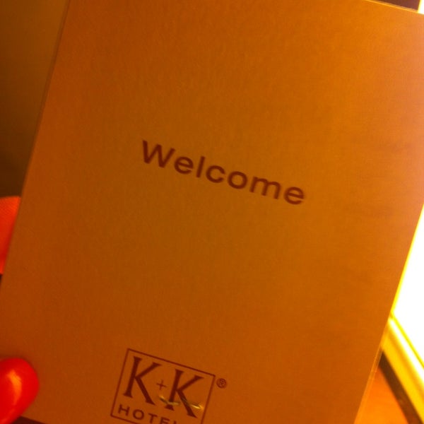 1/16/2013 tarihinde Lê N.ziyaretçi tarafından K+K Hotel Cayré Paris'de çekilen fotoğraf