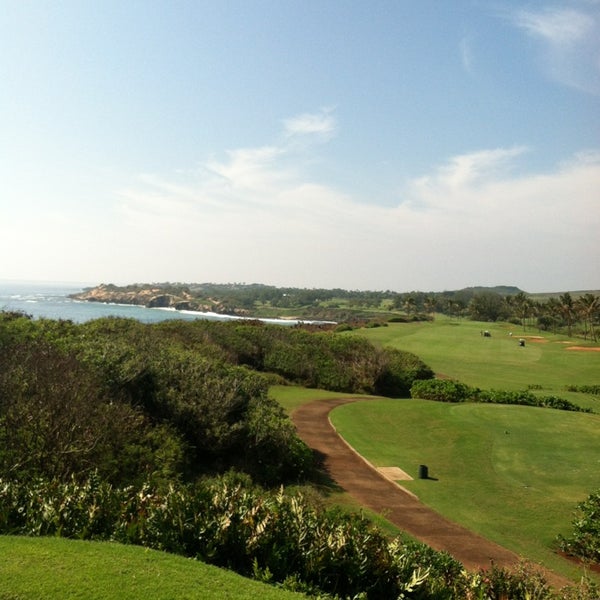 Das Foto wurde bei Poipu Bay Golf Course von Ji J. am 12/31/2012 aufgenommen