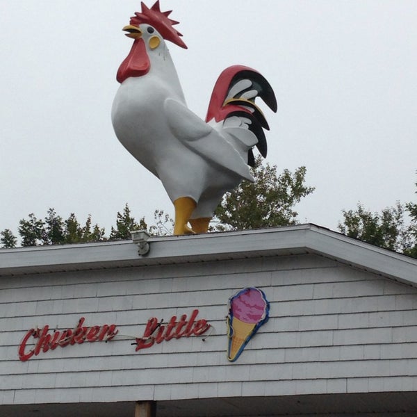 Foto scattata a The Chickenburger da Andy M. il 9/11/2014