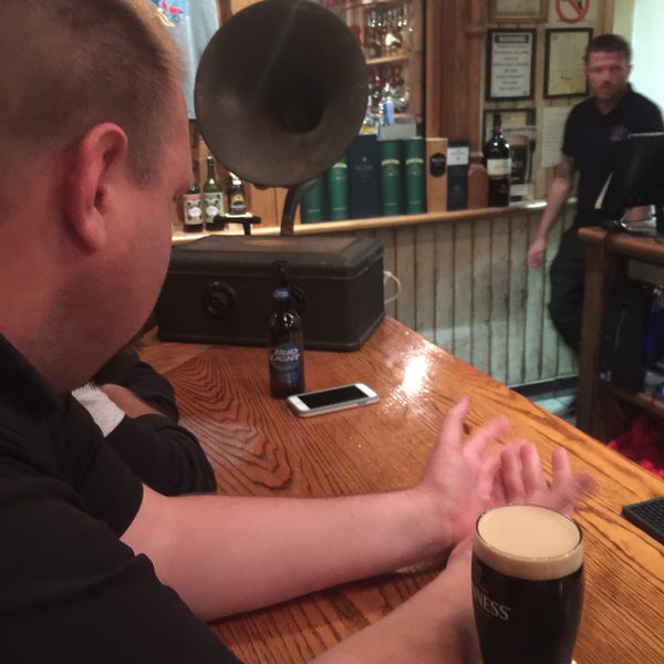3/21/2016 tarihinde Dan O.ziyaretçi tarafından Rúla Búla Irish Pub and Restaurant'de çekilen fotoğraf