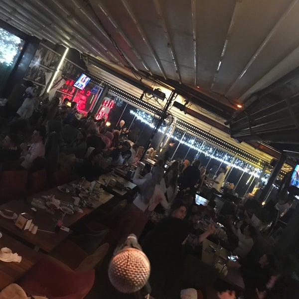Das Foto wurde bei Cafe 5. Cadde von Burak Ö. am 12/14/2019 aufgenommen