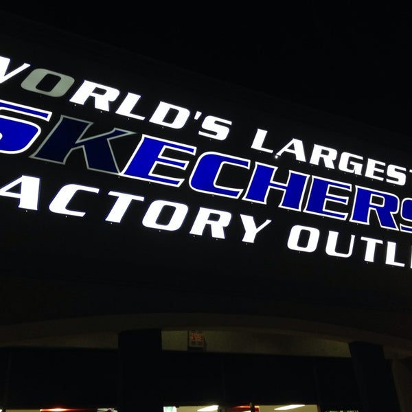 SKECHERS Factory Outlet - 3 tips from 554 visitors