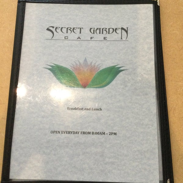 2/20/2023にHeather S.がSecret Garden Cafeで撮った写真