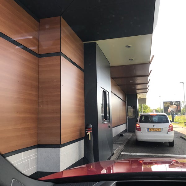 รูปภาพถ่ายที่ McDonald&#39;s โดย Gitte เมื่อ 5/16/2019