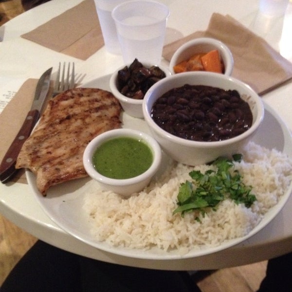 Excellent rice and beans, grilled mushrooms and an avocado-tomatillo sauce to die for! Generous portions.