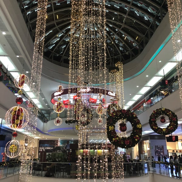 Foto scattata a Centro Comercial Gran Estación da Renê C. il 12/19/2018