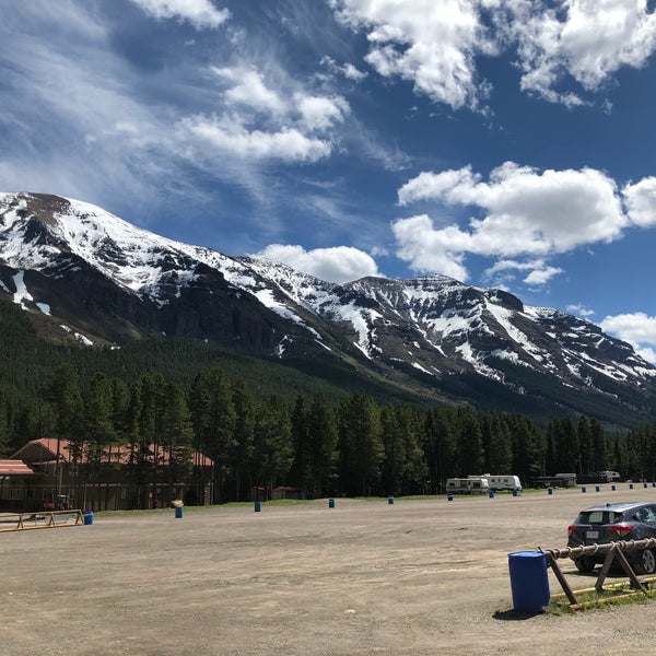 Горнолыжный курорт Castle Mountain