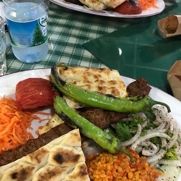 7/27/2017에 Gizem I.님이 Ömür Restaurant에서 찍은 사진