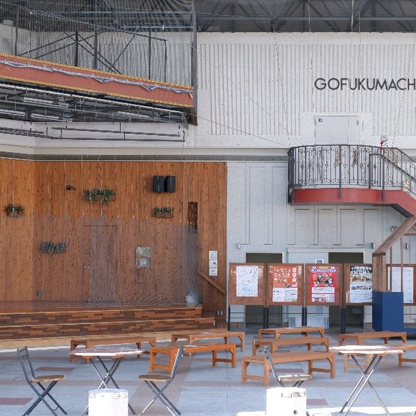 プラザ656 むつごろう広場 イベントスペース