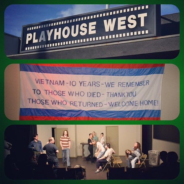 Photo prise au Playhouse West par Stewart I. le3/3/2013