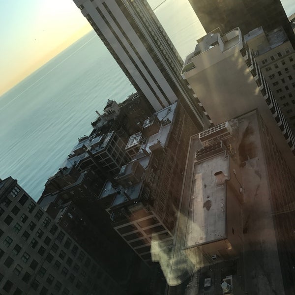 Photo taken at Hilton Chicago/Magnificent Mile Suites by Ed V. on 4/12/2017