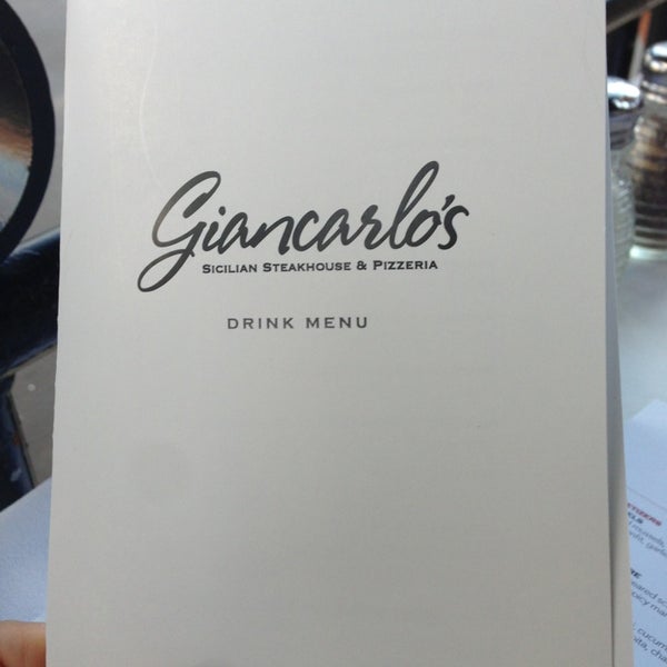 รูปภาพถ่ายที่ Giancarlo’s Sicilian Steakhouse โดย Rita เมื่อ 8/10/2013