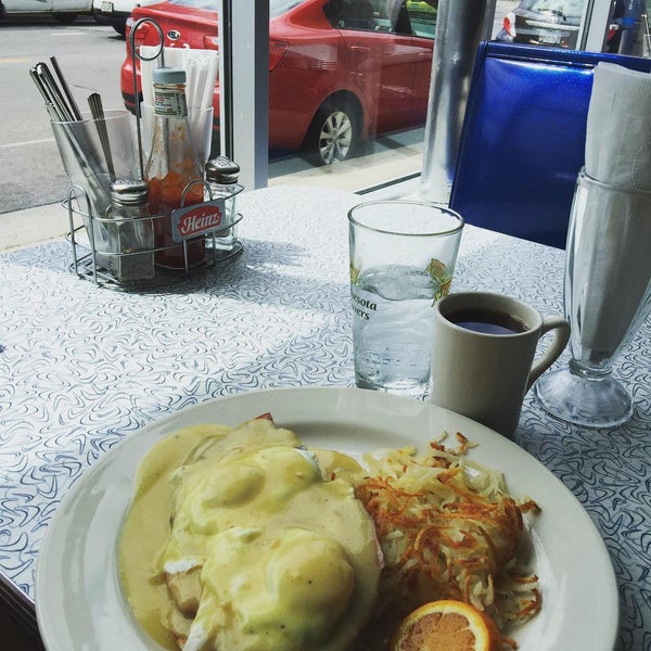 Photo taken at The Nicollet Diner by Nuno G. on 7/26/2015