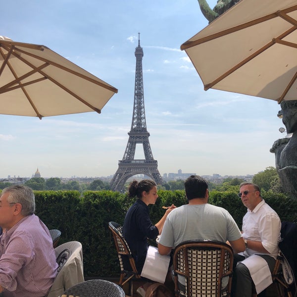 Café de l'Homme: Trocadero terrace-restaurant with views on the
