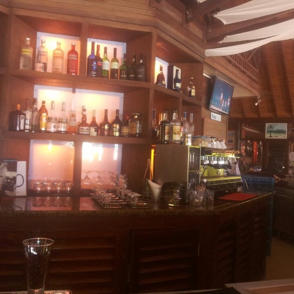 Бар нью вегас. Пушкина, 29а, казань, россия. Барная линия. Чикаго бар голд стар. Самый правильный бар санкт-петербург.