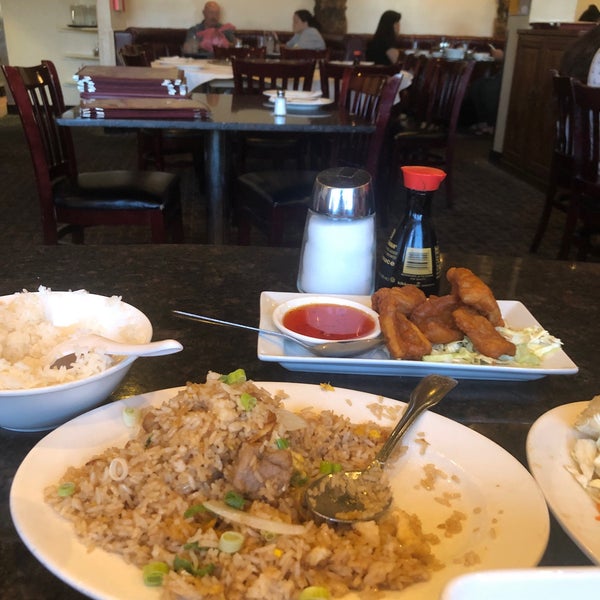 Photo taken at Kung Fu Thai &amp; Chinese Restaurant by Bill H. on 7/10/2022