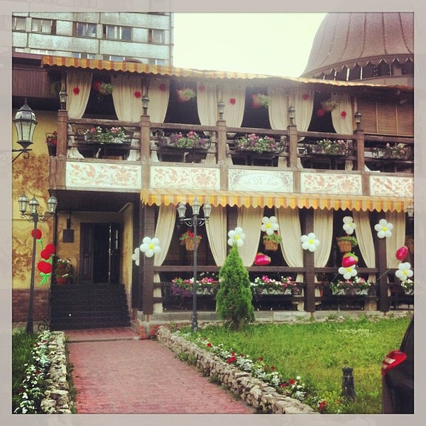 Кафе делюкс лакинск