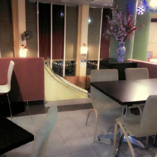 K Gourmet Cafe NUS PGP Residence Café in Central Region