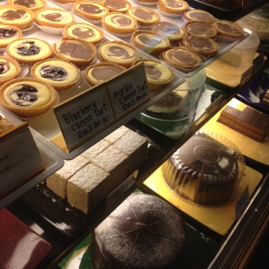 Tom S Kuching Sarawak