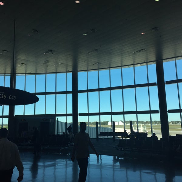1/4/2016 tarihinde Brian P.ziyaretçi tarafından Tampa International Airport (TPA)'de çekilen fotoğraf