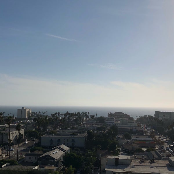 Photo taken at Le Méridien Delfina Santa Monica by Mitchell S. on 9/27/2018