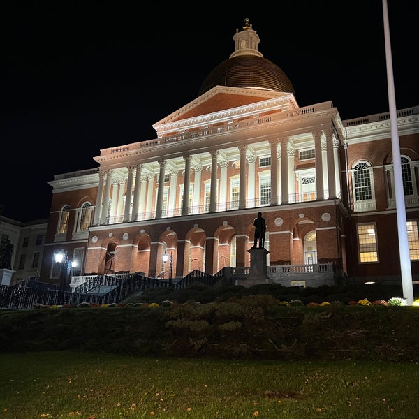 Foto tomada en Massachusetts State House  por Mitchell S. el 10/29/2022